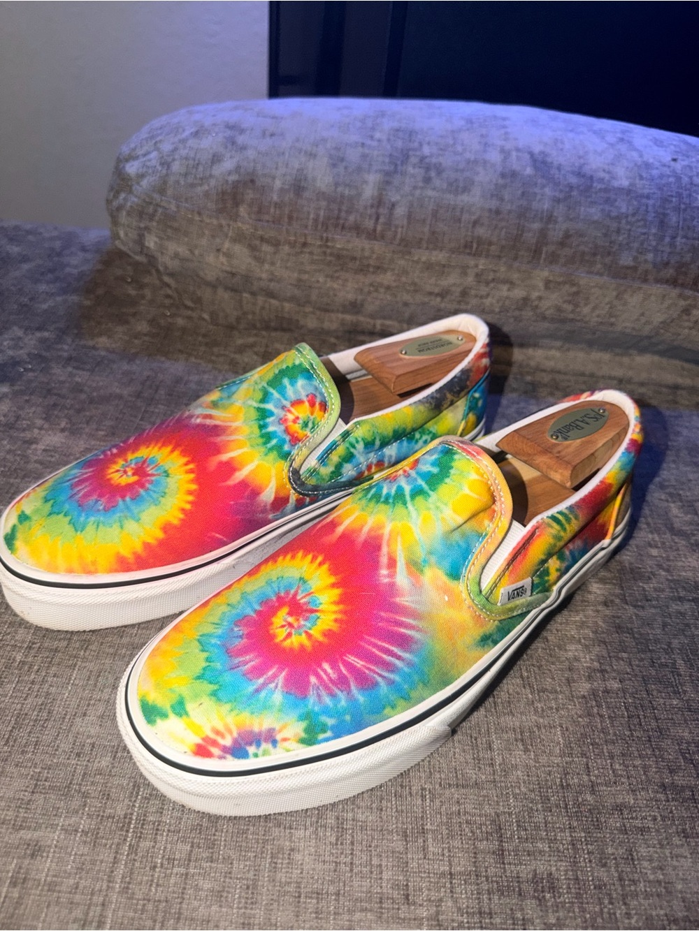 Vans Classic‎ Slip-On Rainbow Tie Dye Canvas Skate Shoes Men’s 8 Women’s 9.5